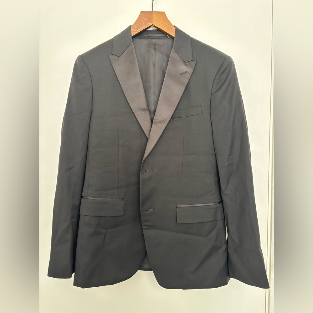 Theory Tuxedo SZ 36S